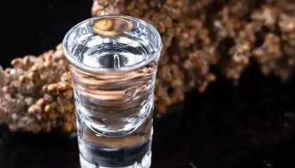 哪些酒是酒精勾兑酒？