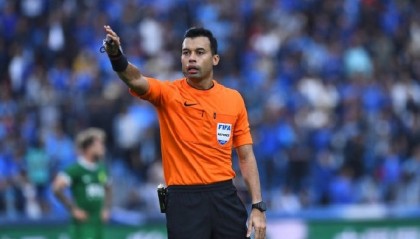 曝本轮中超两场争冠战将采用外籍主裁 赛季首次单轮双洋哨