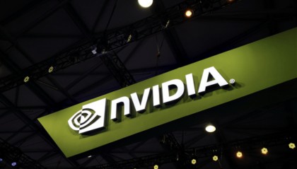 字节辟谣「豆包汽车」：无造车计划；英伟达市值突破4.3 万亿美元；传特斯拉将推「低价赛博皮卡」